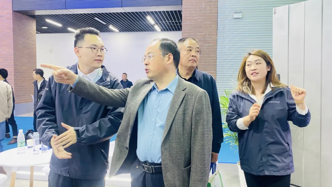 未标题-12.jpg 未标题-12.jpg